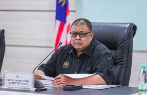 SIAPAKAH: YAB Datuk Seri Utama Ab Rauf bin Yusoh, Ketua Menteri Melaka Ke-13