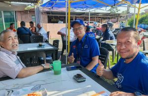Cikgu Selamat Takim Terus Santuni Masyarakat Sungai Balang Melalui Program Ziarah Kasih