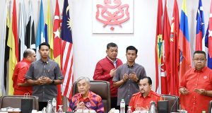 UMNO Pertahan Hak Tentukan Hala Tuju PRN Johor, Negeri Sembilan